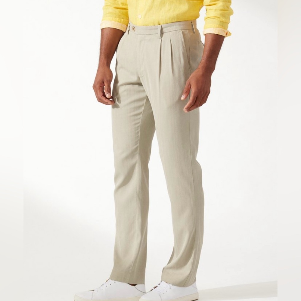 Tommy Bahama Havana Herringbone Pleated Pants in Khaki Sands 90% silk size 36